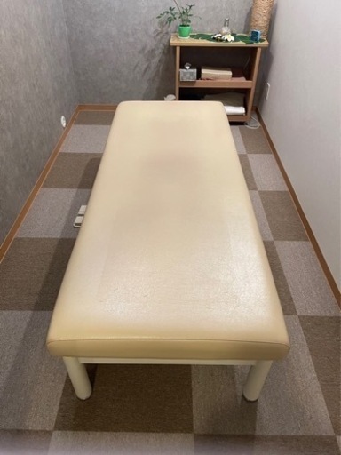 (決まりました)電動マッサージベッド 3台あります 1台のみでも可