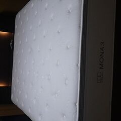 値引き歓迎　IDC 大塚家具　ダブルベッド　使用期間短い（1年程度）の画像