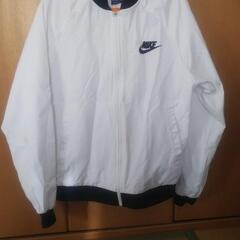 NIKE ナイロンジャケット　