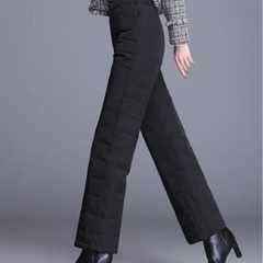 新品未使用ダウンパンツの画像