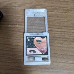 INTEGRATEのアイシャドウの画像