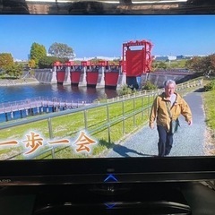 ●シャープ 19型液晶カラーテレビ AQUOS ●2010年製の画像
