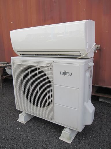 中古品　FUJITSU AS-V63C2W  単相200V 余裕の6.3KW　20畳用　ハイパワーエアコン