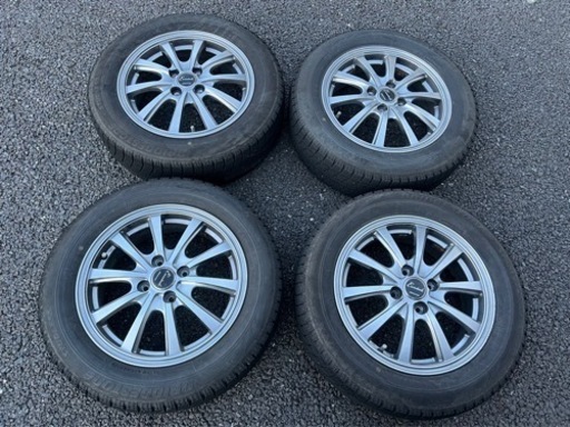 スタッドレスタイヤ175\65R15ホイール付