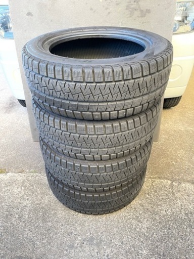 はめ替え工賃込み！205/55R16 ピレリ ランフラットスタッドレス 中古4本セット！