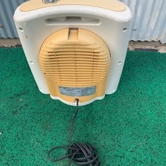 Iwataniセラミックヒーター ICH-S1224CAの画像