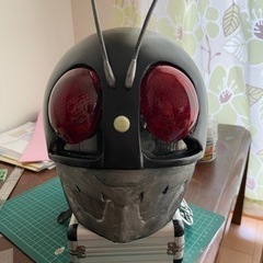 仮面ライダー風ヘルメット