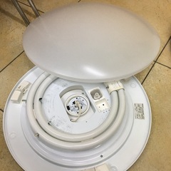 【引き取りもしくは近隣配送可】シーリングライトの画像