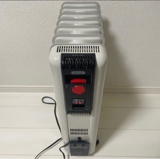 DeLonghi デロンギオイルヒーター　7枚フィン