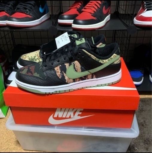 新品未使用タグ付 NIKE DUNK LOW