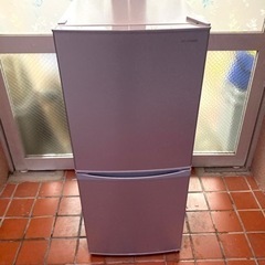 中古品】アイリス 冷蔵庫 IRSD－14A－S 2020年代 142ℓ