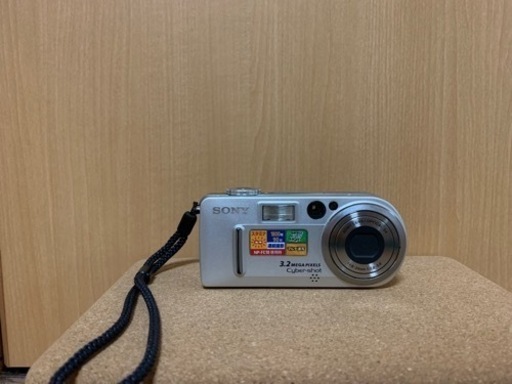 デジカメ SONY Cyber-shot DSC-P7