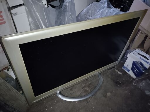 古家付き土地販売のため【値下げラッシュ！】さらに２０００円引き！　日立WOOO　37型モニターのみ。映らなくなりました。