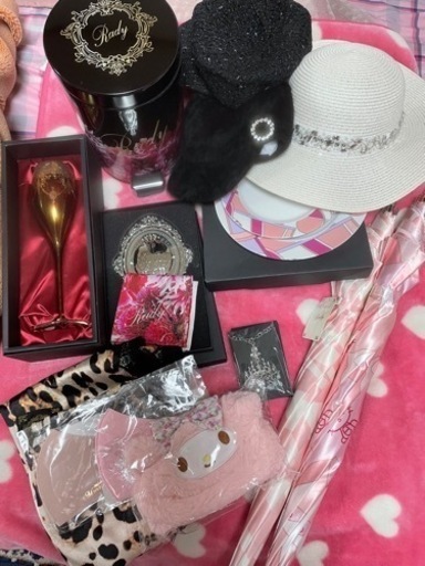 radyマカロン　エミリアウィズ福袋20点