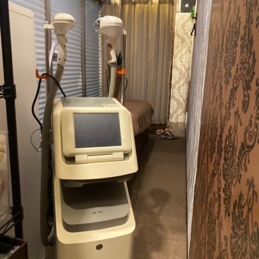 大幅値下げ業務用脱毛器【中古　美品】