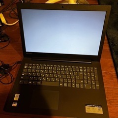 Lenovoノートパソコンの画像
