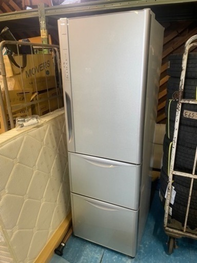 HITACHI 真空チルドV冷蔵庫 (365L・右開） 3ドア クリスタルシルバー R-D3700 日立