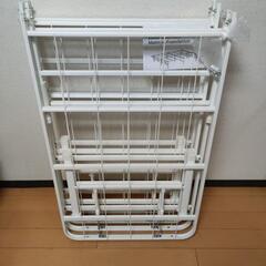 セミダブルベッドフレーム　折りたたみの画像