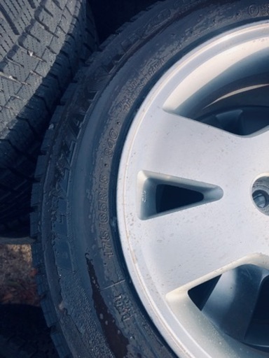 冬タイヤ　175/65R15 Voxy等用アルミ付きスタッドレス4本組