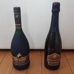 お酒　スパークリングワイン？　古酒　洋酒　REMY MARTIN...
