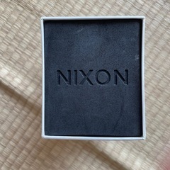 NIXON腕時計、新品未開封の画像