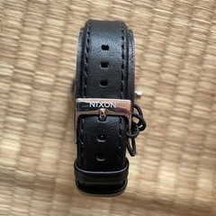 NIXON腕時計、新品未開封の画像