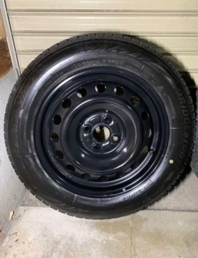 ブリヂストンスタッドレス　185/60R15VRX2