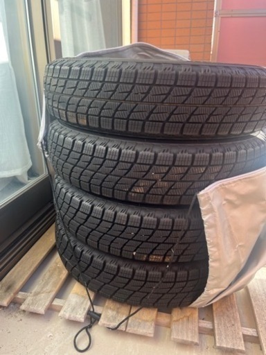 【決定済み】スタッドレスタイヤ145/80R13 75Q 軽自動車