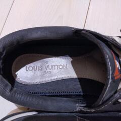 💫LV(ルイヴィトン)男性靴・スニーカー／箱付きの画像