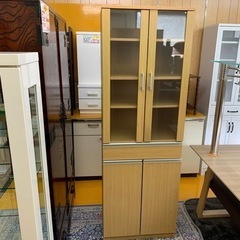 【リサイクルサービス八光　田上店　配達・設置OK】ナチュラルベージュ　スリム　食器棚