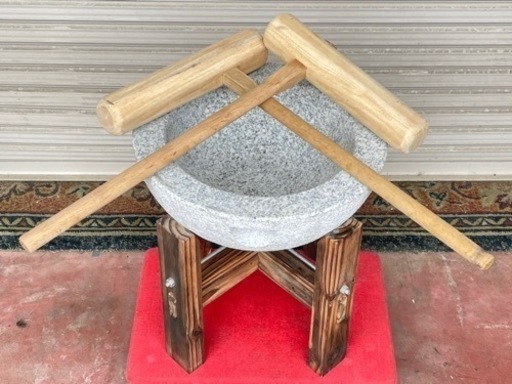 餅つき臼/石臼(鉢型みかげ石御影石)+杵(2本)+鉢型臼用木台付き/もちつき/餅つき/年末/厄払い/開運/年越し/イベント/自治会/町内会/会社/オフィス/福岡/糸島/直接引取り/自社便配送/