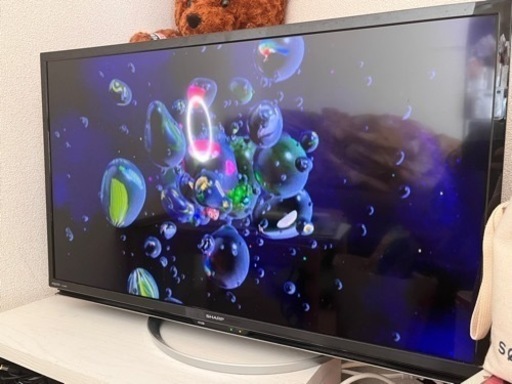 液晶カラーテレビ