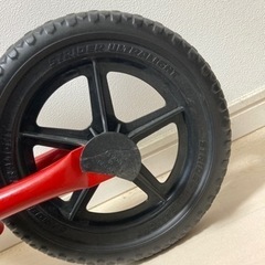 取引確定【0円】ストライダー＆キッズヘルメットの画像