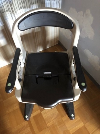 アロン化成 安寿 ポータブルトイレ　新品未使用　災害用