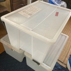 衣類 押入れ 収納 3つの画像