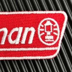 【あんしん決済/クリックポスト全国発送送料込/検品済輸入品】 2枚セット コールマン COLEMAN ロゴ アイロンワッペン 95mm幅 - トレッキング アウトドア 海 雪 山 キャンプ -1の画像