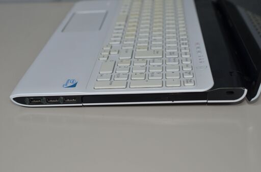 最新Windows11+office Sony SVE15123CJW Pentium-B980/メモリ4GB/HDD750GB/15