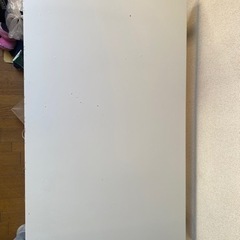 IKEA テーブルの画像