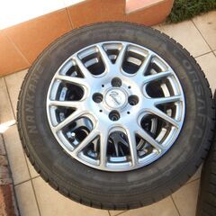 スタッドレスタイヤ+アルミホイール　175/65R14　４本セット　
