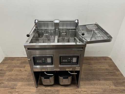 タニコー/TANICO　業務用　電気フライヤー　１３Lx2　三相２００Ｖ　店舗　飲食店　ＴＥＦＬ－６７ＷＮ