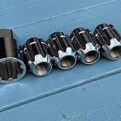 ロックナット付き 袋ナットM12/P1.25 21HEXの画像