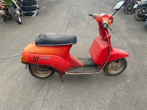 スズキ　ジェンマ50 レストアベース　部品取り