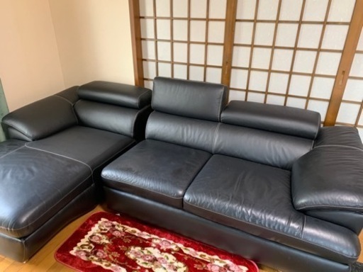 3人掛け　ヘッドレスト付きカウチソファー