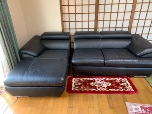 3人掛け　ヘッドレスト付きカウチソファー
