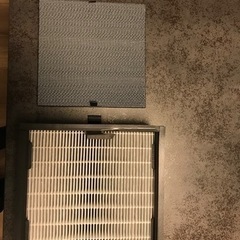 空気清浄機 バルミューダ ザ・ピュア BALMUDA The Pure A01A-WH AO1A-GRの画像