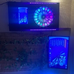 ダーツ　リース　壁掛けの画像