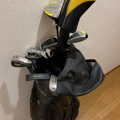 古いゴルフセットの画像