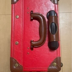 キャリーケースの画像