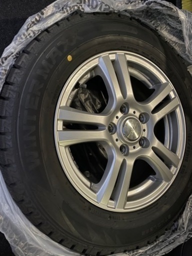 スタッドレスタイヤ　ホイールセット4本