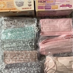 【値下げ】不織布マスク　小さめサイズ　まとめ売りの画像